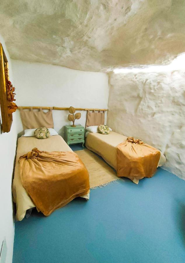 Apartamento La Cueva Blanca Alcala del Jucar Exterior foto