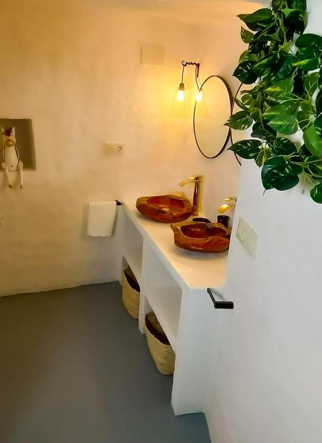 Apartamento La Cueva Blanca Alcala del Jucar Exterior foto
